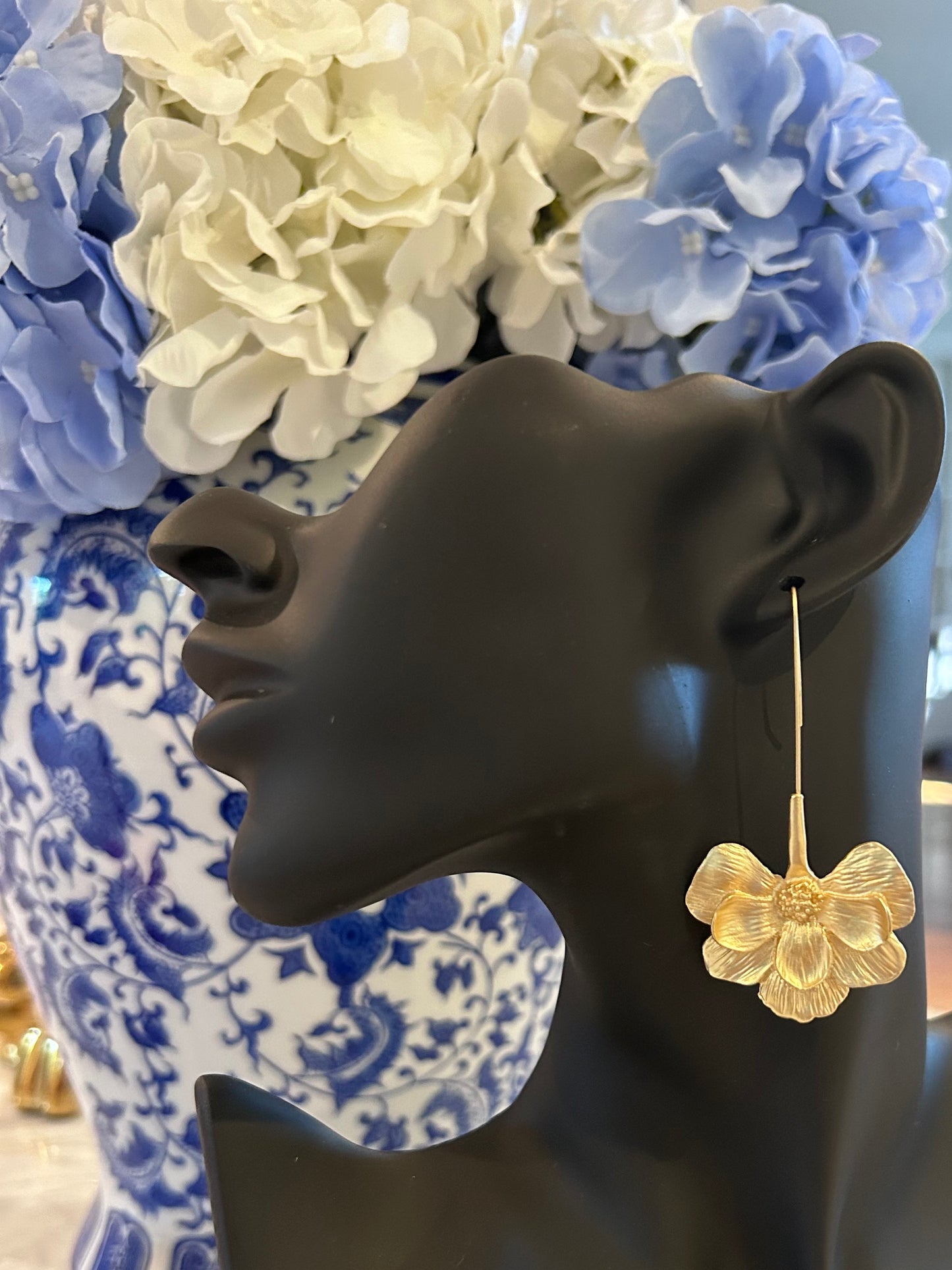 Oro Dangle Earrings